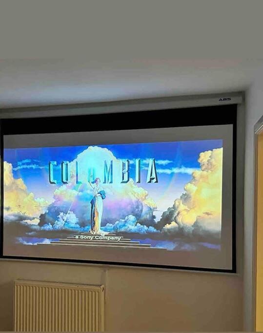 Cottage,Cinema Room,Log Burner Blaenavon Zewnętrze zdjęcie